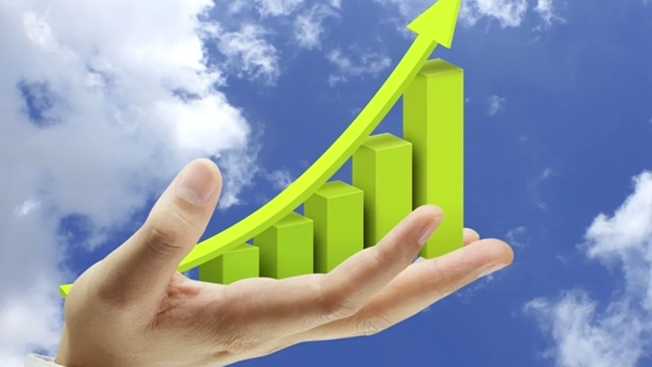 CE previne Guvernul că fără creşterea taxelor sau reducerea cheltuielilor deficitul urcă la 2,8% PIB