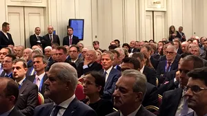 Reuniunea Anuală a Diplomaţiei Române | Tăriceanu: Să ne purtăm ca o naţiune de oameni liber / Dragnea: Suntem decalaţi faţă de ce ne dorim/ Meleşcanu, despre mizele României