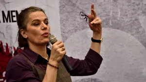 Primăria Capitalei îi cere Maiei Morgenstern să taie din bugeul Teatrului Evreiesc: ”Am primit firman de la Înalta Poartă....”