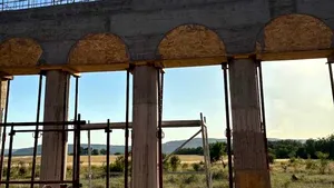 50 de milioane de euro costă cea mai mare mănăstire din Oltenia. Lăcașul de cult va fi zidit complet până la iarnă