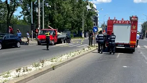 FOTO | Accident la intrarea în Bucureşti: O persoană a fost rănită grav. Traficul a fost restricţionat câteva ore, apoi reluat