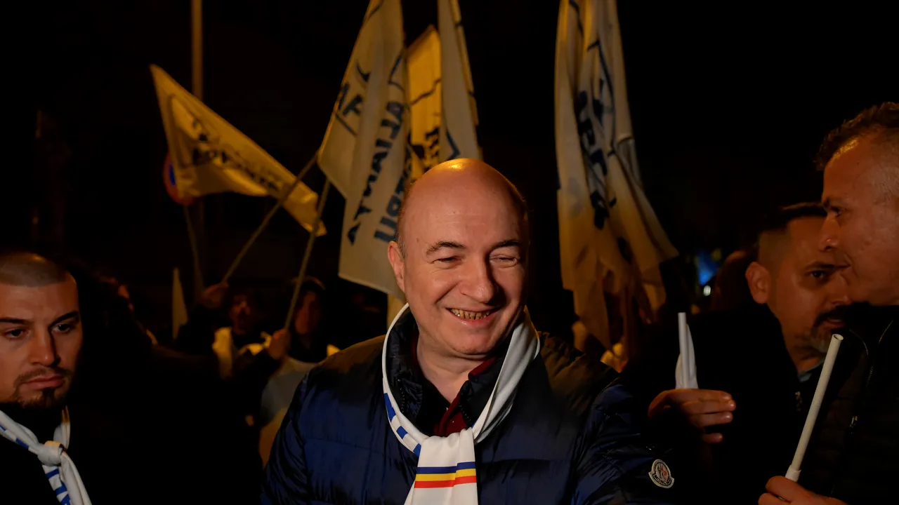 Codrin Ştefănescu anunţă că se retrage din viaţa politică