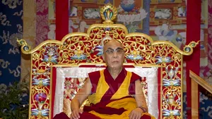 Dalai Lama, urmărit de peste 7.000 de oameni la o conferinţă budistă