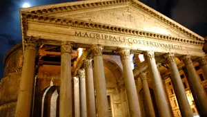 S-a aflat de ce betonul folosit la construcțiile din Roma Antică rezistă mii de ani