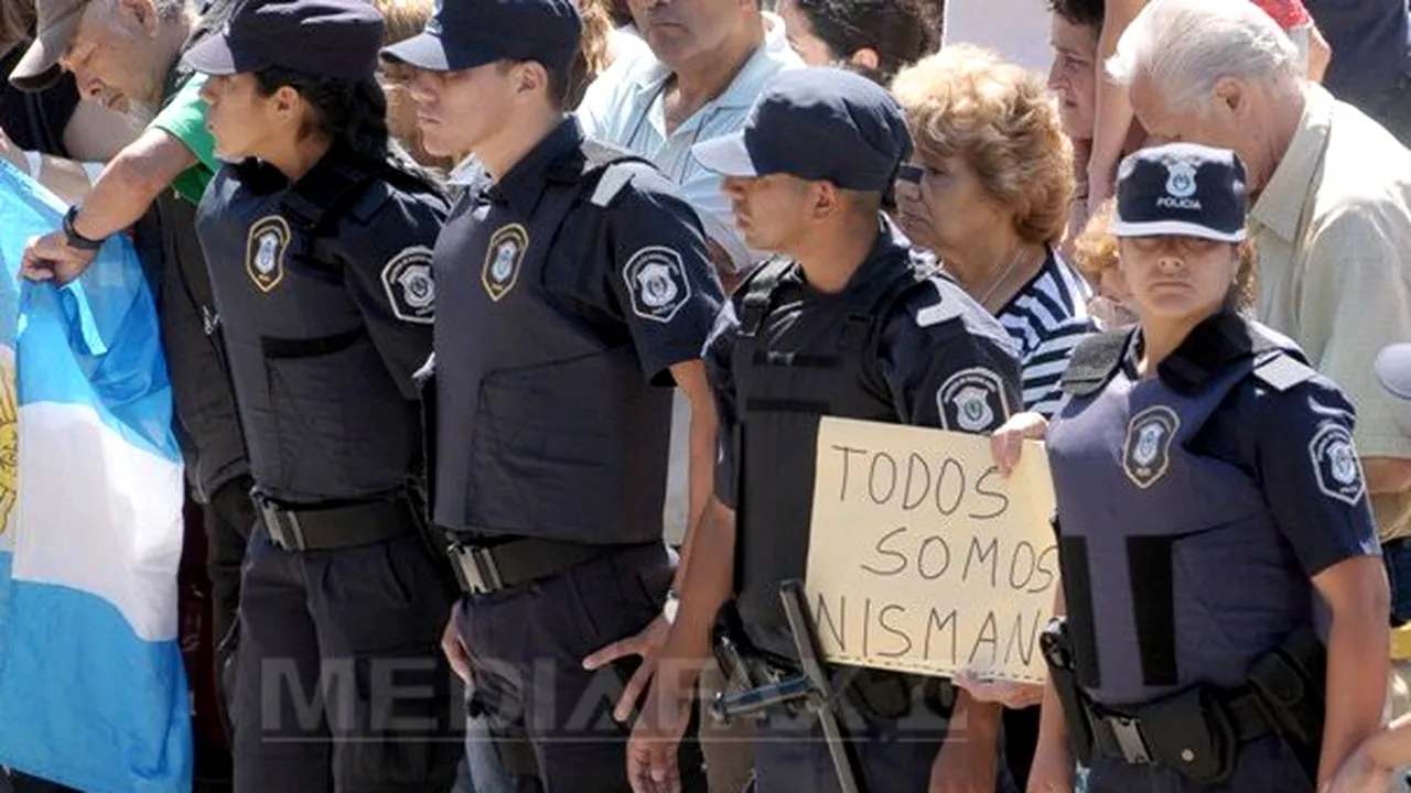 Peste 400.000 de participanţi la un marş în memoria procurorului Alberto Nisman, în Argentina