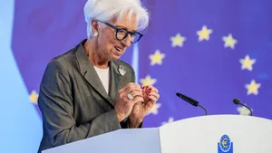Plecare surpriză de la vârful Europei. Christine Lagarde părăsește BCE înaintea alegerilor prezidențiale din Franța