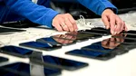 Operațiune uriașă în 19 țări, inclusiv România. Telefoane folosite ar fi fost ambalate și vândute ca noi
