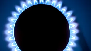 (P) Cu cât îţi reduci costurile cu gazele naturale şi energia electrică optând pentru pachetul ”Împreună” de la Electrica Furnizare