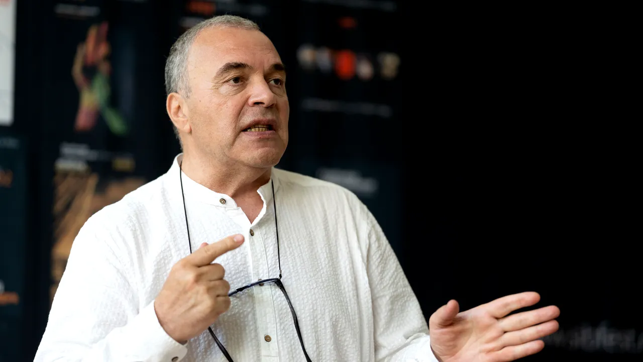 Premiul Constantin Brâncuşi, acordat actorului Constantin Chiriac, directorul FITS