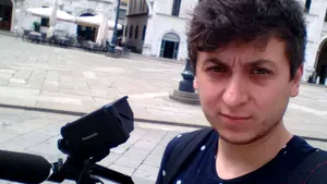 Doi jurnalişti şi un activist de mediu au fost bătuţi crunt de circa 20 de bărbaţi, într-o pădure din Suceava. Garda Forestieră face control
