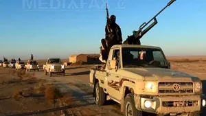 ATAC kamikaze în Libia: Un membru al forţelor de securitate a murit şi alţi patru au fost răniţi în explozie