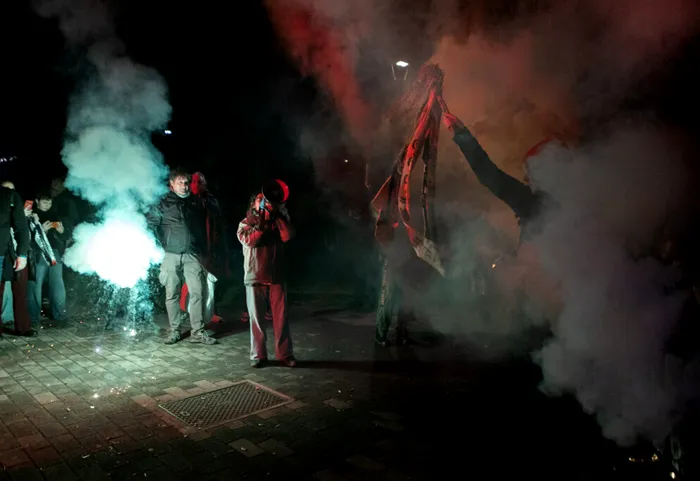 EXTERNE Ciocniri la Milano în timpul Jocurilor Olimpice: protestatari au aruncat petarde, poliția a folosit gaze lacrimogene