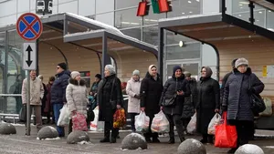 Un supermarket cu prezenţă masivă în România este acuzat că hrăneşte războiul Rusiei / UPDATE: reacţia lanţului de magazine

