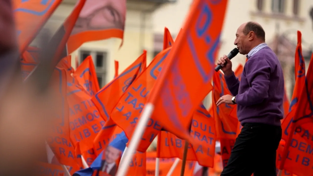 Lăzăroiu: Noi am propus ca dezbaterile să fie între primii trei candidaţi