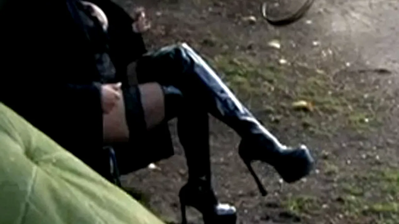Prostituatele din România sparg piaţa la Paris. 