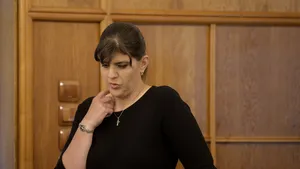Codruţa Kovesi şi adjunctul său, citaţi de instanţă într-un proces cu un fost procuror DNA