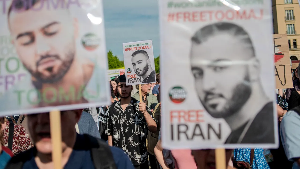 Coldplay şi Sting cer eliberarea lui Toomaj Salehi, rapperul iranian condamnat la moarte