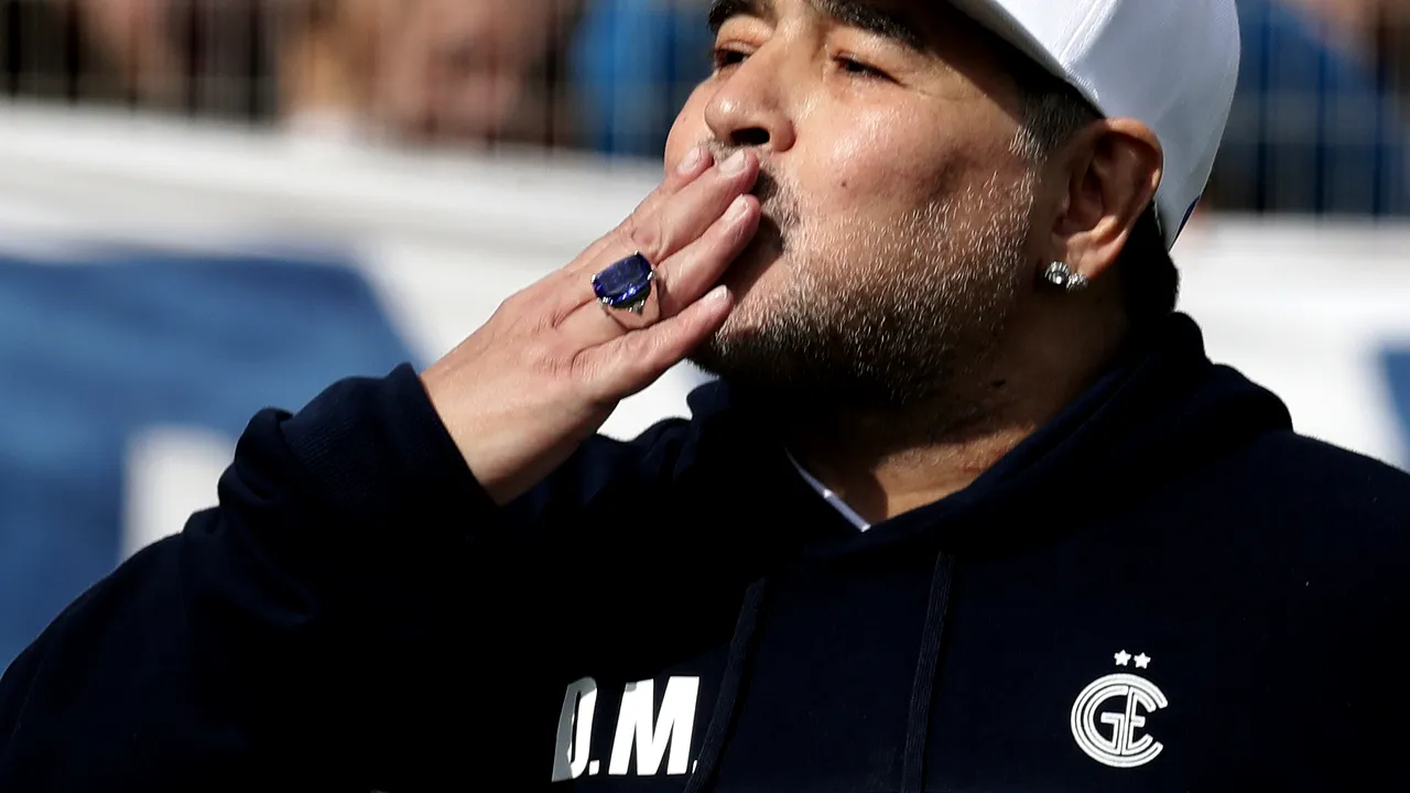 Maradona: Personalul medical va fi judecat pentru moartea legendei fotbalului