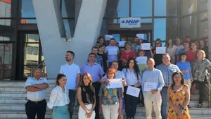 Finanțele amenință cu oprirea completă a activității