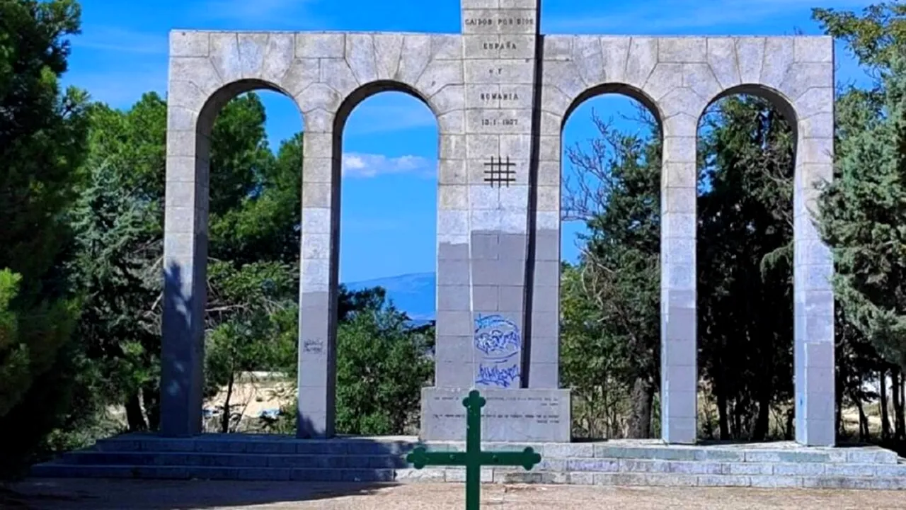 Spania demolează monumentul unor legionari români, în plin proces de „curățare” fascistă