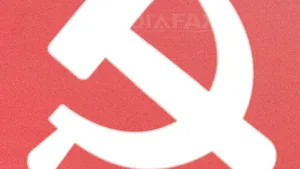 Deputaţii Partidului Comuniştilor din Republica Moldova: Mesajele de felicitare adresate României sunt antistatale şi naziste