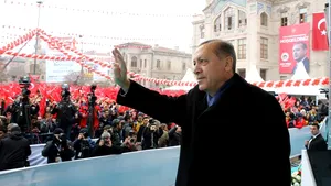 Ponta l-a felicitat pe Erdogan de ziua de naştere: ”Îmi asum cu stoicism înjurăturile şi acuzaţiile care vor urma”