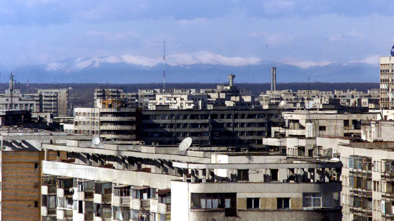 Ce faci când familia și casa sunt în România, iar tu locuiești în străinătate