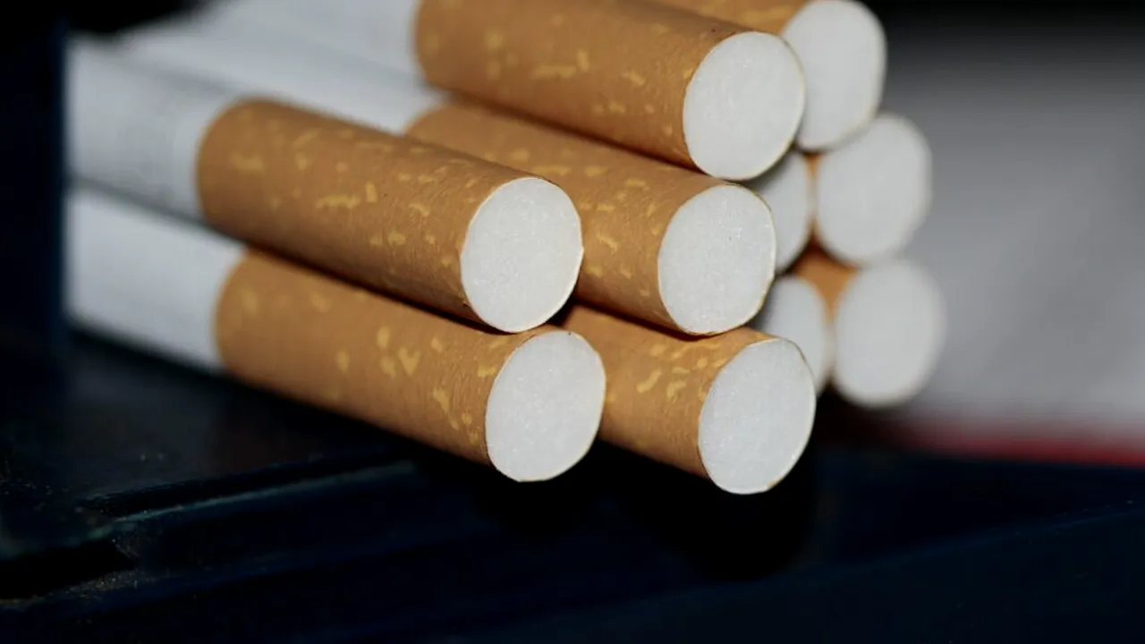 Restructurări în industria tutunului. British American Tobacco dă afară 20% din angajați