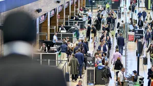 Ce trebuie să știe românii care călătoresc cu avionul? Recomandările ANPC