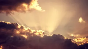 Vremea se va încălzi. Zonele unde va mai ploua. PROGNOZA METEO pentru marţi şi miercuri