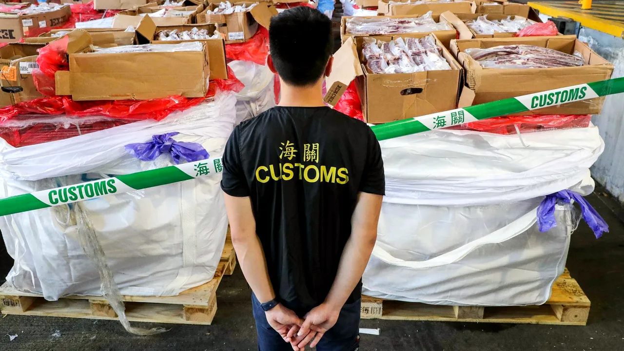 China anunţă că a găsit urme de coronavirus pe carnea congelată
