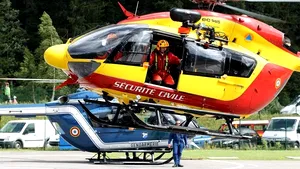 Accident deosebit de rar în Munții Pirinei. Turiști loviți de trăsnet, ajunși la spital