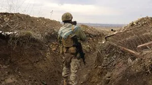 Şanţuri antitanc, labirinturi de tranşee, obstacole din beton, bobine de sârmă ghimpată, câmpuri de mine. Iată cum s-a pregătit Rusia pentru contraofensiva ucraineană