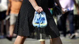 Mama şi fiul său de 2 ani, dispăruţi duminică după ce au plecat la biserică, au fost găsiţi de un bărbat din Bucureşti