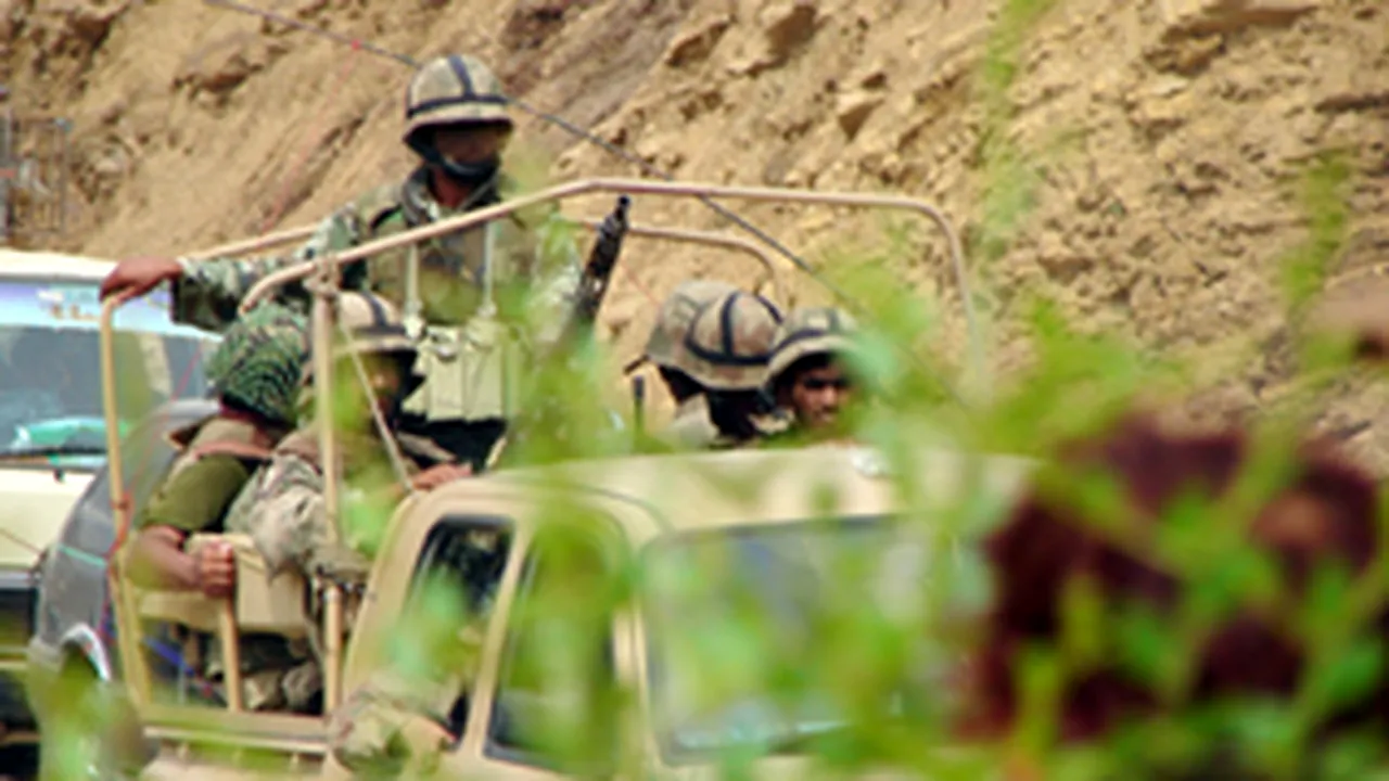 A început operaţiunea militară Joint Task Force-East