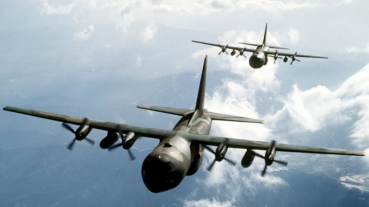 Bombardiere rusești, capabile să transporte arme nucleare, au zburat deasupra nordului Scandinaviei