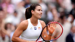 Emma Navarro produce surpriza zilei la Beijing şi o elimină pe Swiatek, avansând în sferturi