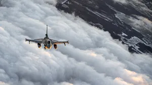 Un avion de luptă american F-16 s-a prăbuşit în Coreea de Sud în timpul unui antrenament
