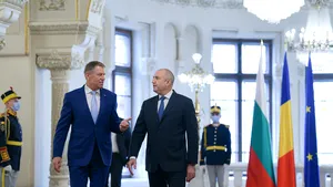 COMENTARIU Sorin Avram: În timp ce dumneata vorbeai, domnule Iohannis. De astă dată cu preşedintele Bulgariei