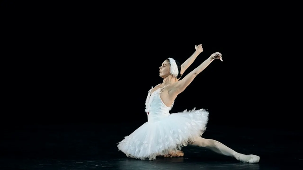 O rusoaică, ovaţionată în Capitală. Natalia Osipova şi artiştii Galei de balet „Once Upon a Winter's Dream” au impresionat la TNB
