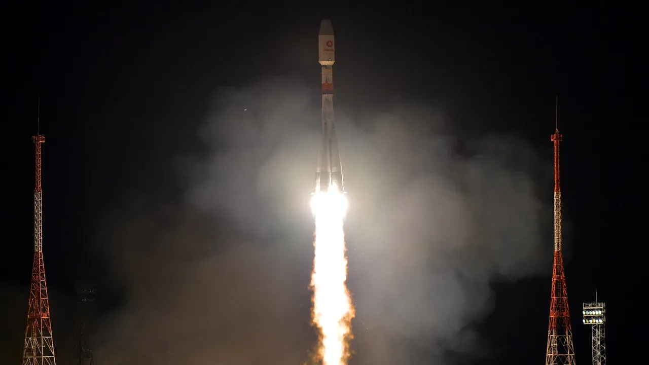 Tensiuni între SUA şi Iran. Trump suspectează că satelitul care va fi lansat azi face parte din programul nuclear iranian