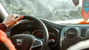 ECONOMIC Permisul de conducere și certificatul de înmatriculare se scumpesc. Cât vor costa documentele auto de la 15 septembrie