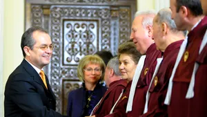 Membrii Cabinetului Boc au depus jurământul
