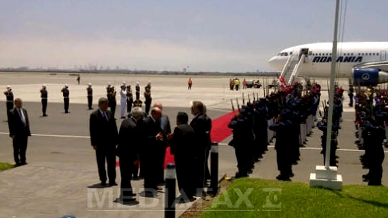 Preşedintele Băsescu a ajuns în Peru, unde face o vizită oficială - FOTO