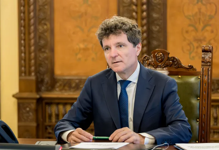 NEWS ALERT Nicușor Dan, după ședința CSAT: „Vom cere NATO o prezență corespunzătoare pe teritoriul României”. Deciziile Consiliului, înaintea Summitului NATO de la Ankara