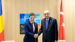 Nicușor Dan a avut o întrevedere „productivă și consistentă” cu președintele Turciei la summitul de la Haga