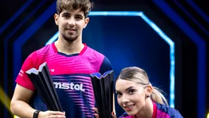 Bernadette Szocs și Eduard Ionescu revin în concurs la Singapore Smash după succesul din India