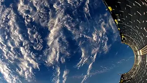 IMAGINI HD din spaţiu, surprinse de o cameră GoPro în cădere liberă către Terra – VIDEO