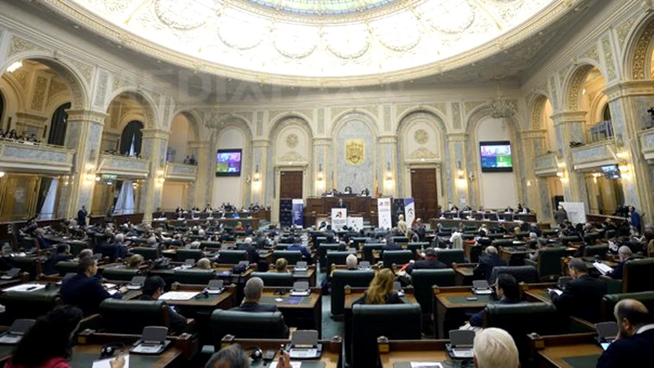 Primul proiect de lege depus în 2015 la Senat prevede reducerea numărului de parlamentari la 380