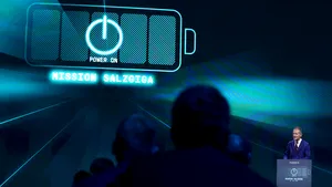 Tesla are concurenţă serioasă. Volkswagen şi partenerii săi sunt decişi să investească în producţia de baterii auto